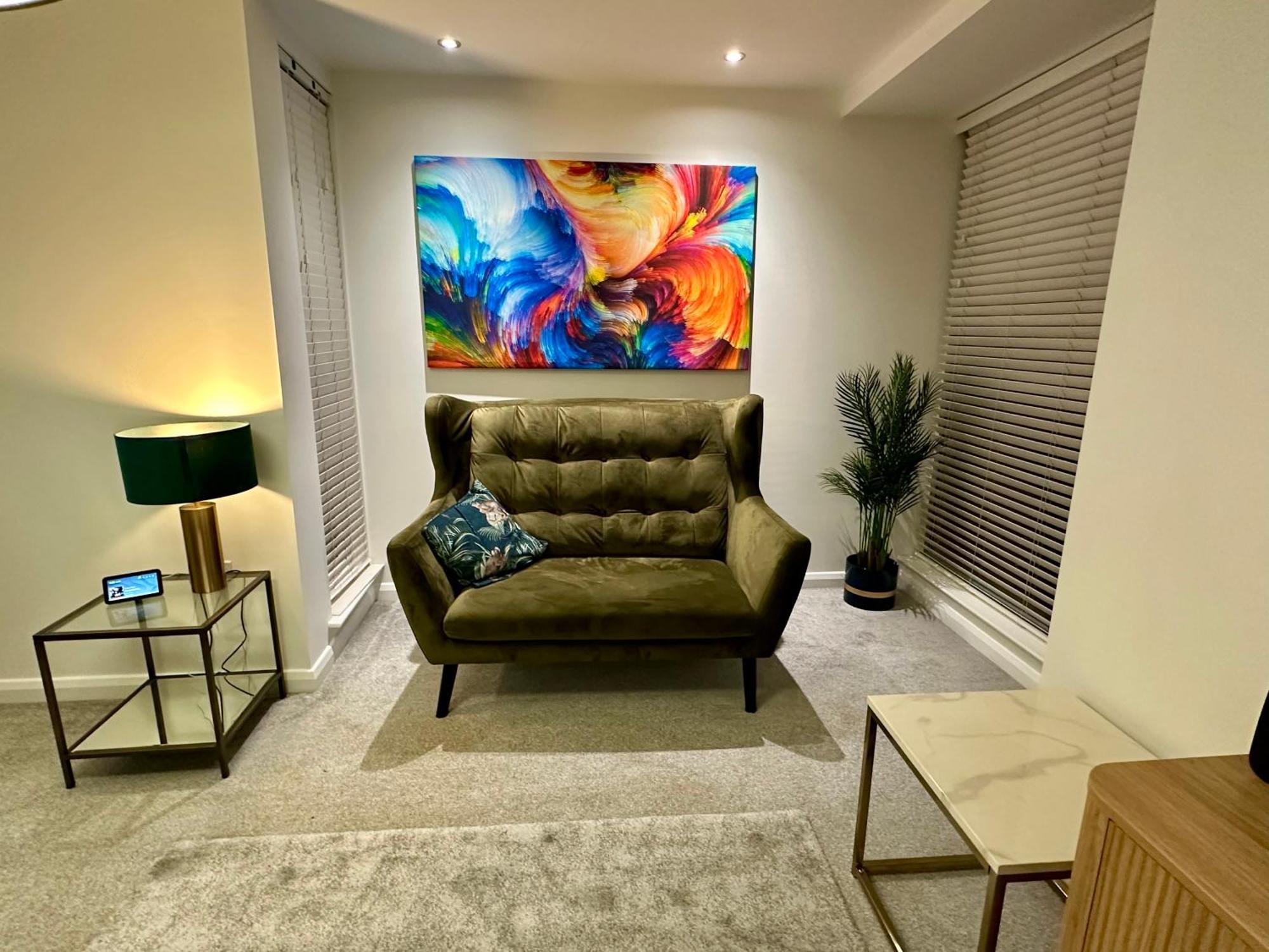 Holiday home Ao & Etihad Stadium 6 Guest Stay- 3 Bedroom House With Parking & Wi Fi Manchester