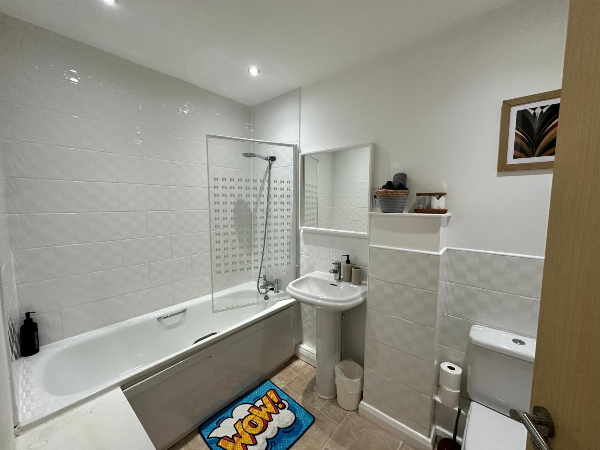 Ferienhaus City Getaway - 3Br Home Near Etihad & Ao Arena - Sleeps 6