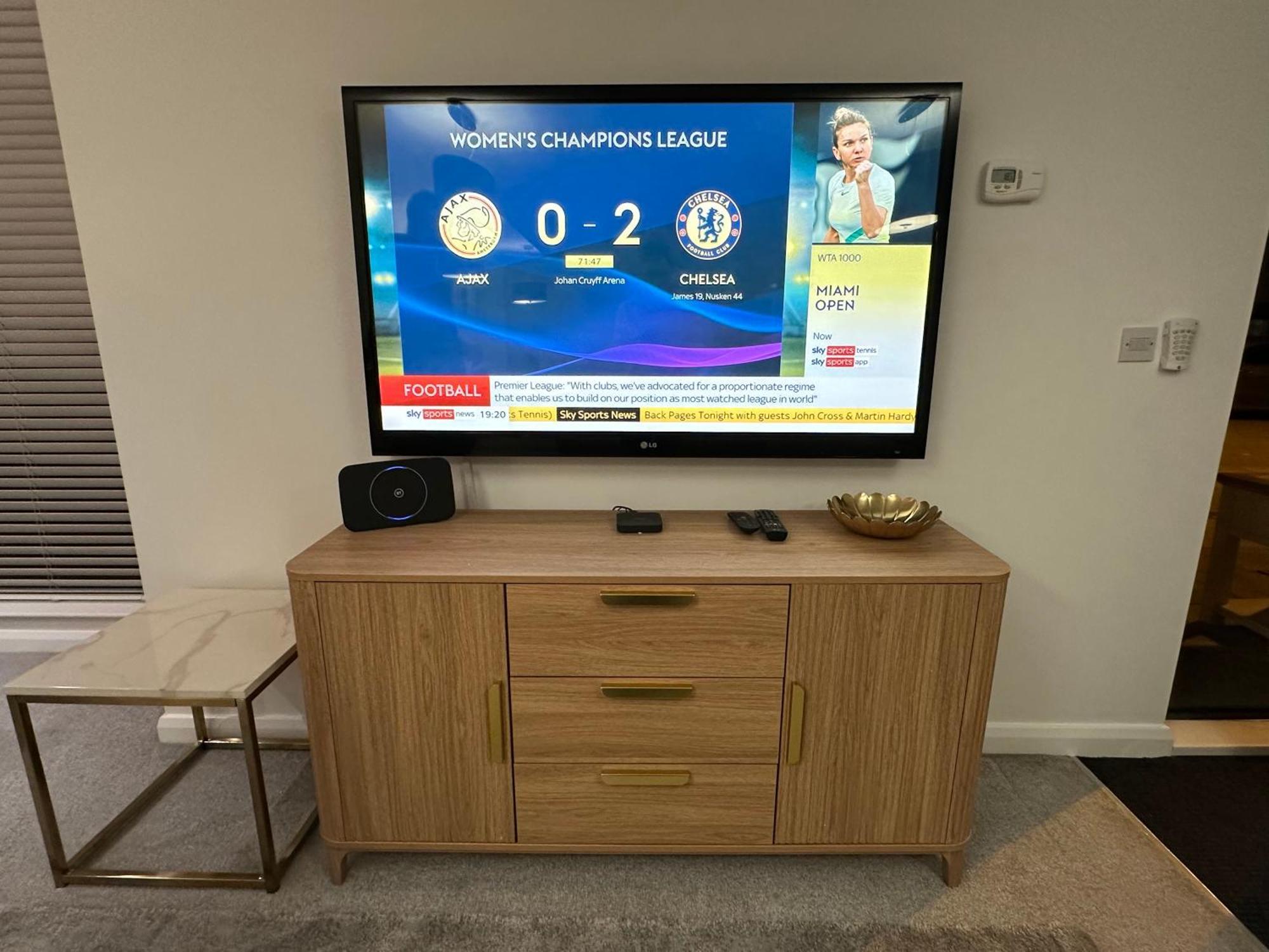 Holiday home Ao & Etihad Stadium 6 Guest Stay- 3 Bedroom Central House With Parking & Wi Fi Manchester