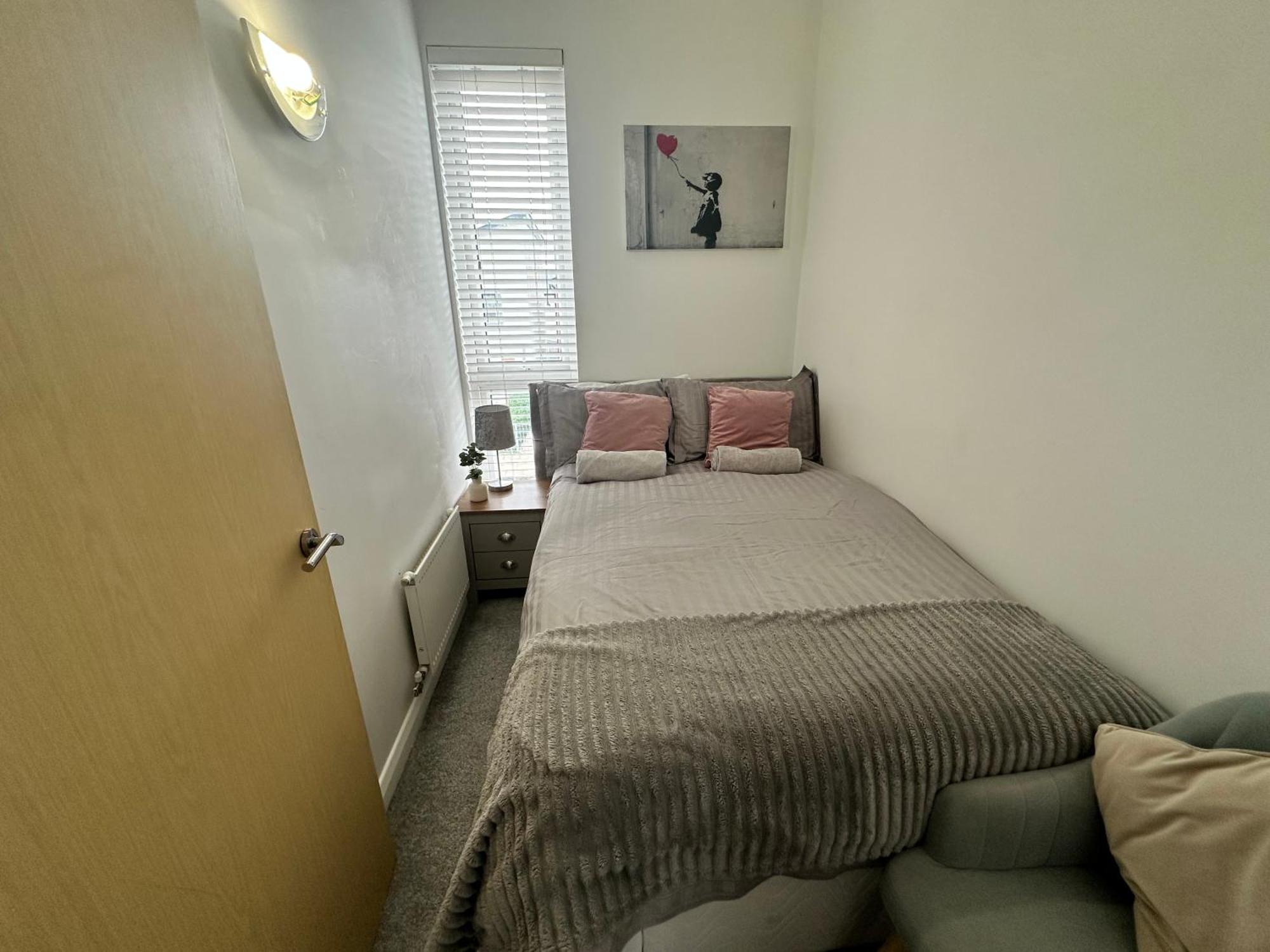 Ao & Etihad Stadium 6 Guest Stay- 3 Bedroom Central House With Parking & Wi Fi Manchester